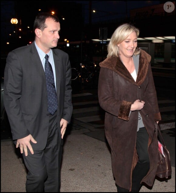 Marine Le Pen et Louis Aliot à Paris en 2011. 