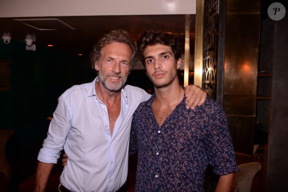 Exclusif - Stéphane Freiss et son fils Ruben lors de la soirée d'inauguration du club Manko à Paris, France, le 12 septembre 2019. © Rachid Bellak/Bestimage