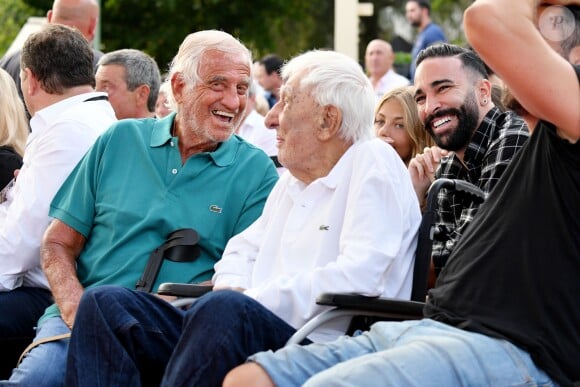 Exclusif - Jean-Paul Belmondo sa fille Stella, Charles Gérard et Adil Rami - Gala de boxe "No Limit Episode IX" organisé par B. Asloum (ancien champion du monde de boxe) en plein air au théâtre Tivol au Cannet le 18 juillet 2019. © Bruno Bebert/Bestimage