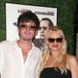 Jake Marcus, Nicollette Sheridan - Première du film "Running with the devil" au Writers Guild Theater à Beverly Hills. le 16 septembre 2019