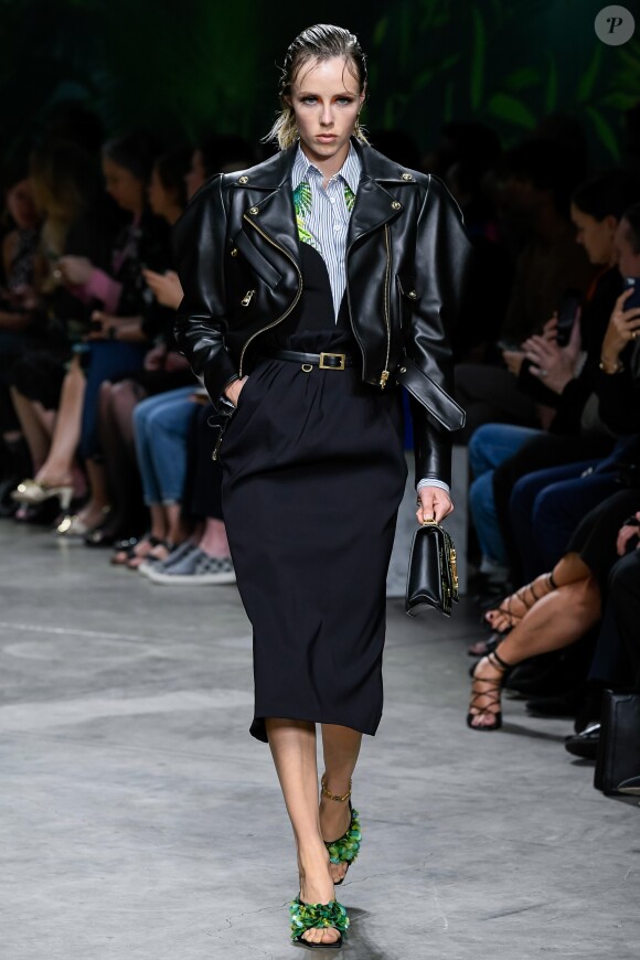 Edie Campbell - Défilé Versace Collection Prêt-à-Porter Printemps/Eté 2020 lors de la Fashion Week de Milan, le 20 septembre 2019.