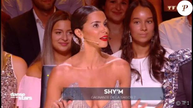 Shy&#039;m commente la première danse de la saison 10 de Danse avec les Stars sur TF1 le 21 septembre 2019, exécutée par Azize Diabaté et Denitsa Ikonomova.