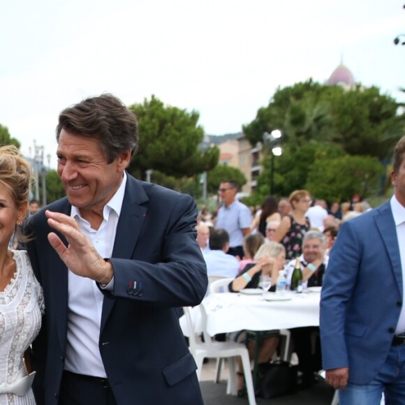 Renaud Muselier, le président du conseil régional de la Région Sud, Laura Tenoudji et son mari Christian Estrosi durant "Lou Festin Nissart" autour de Christian Estrosi, le maire de Nice au jardin Albert 1er à Nice le 30 août 2019. © Sebastien Botella / Nice Matin / Bestimage