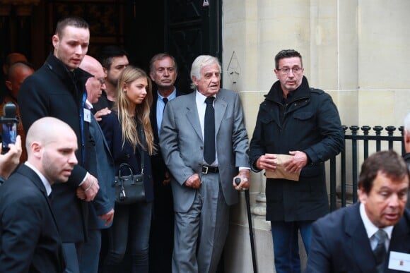 Jean-Paul Belmondo et sa fille Stella - Obsèques de Charles Gérard en la cathédrale arménienne Saint-Jean-Baptiste de Paris le 25 septembre 2019.