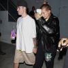 Justin Bieber et sa femme Hailey Baldwin Bieber sont allés à la messe après avoir passé la journée dans un studio d'enregistrement à Los Angeles. Justin met la main aux fesses de sa femme pour l'aider à monter dans la limousine! Le 28 août 2019