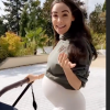 Nabilla Benattia, enceinte de son premier enfant, pose sur Instagram, le 26 septembre 2019