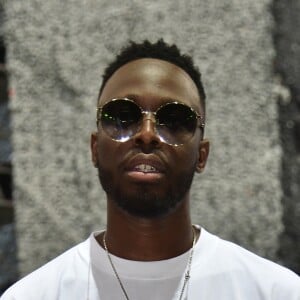 Dadju lors du concert de Maitre Gims au Stade de France à Saint-Denis le 28 septembre 2019. © Giancarlo Gorassini / Bestimage