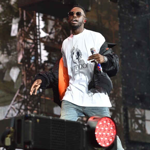 Dadju en première partie du concert de Maitre Gims au Stade de France à Saint-Denis le 28 septembre 2019. © Giancarlo Gorassini / Bestimage