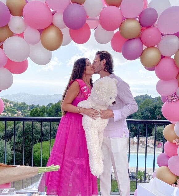 Martika et son compagnon Umbertto lors de leur baby shower, le 29 septembre 2019, sur Instagram