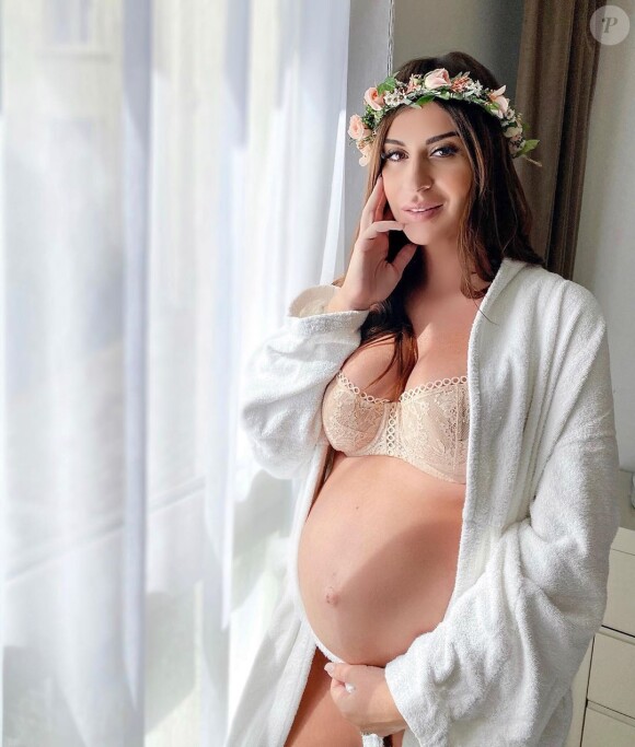 Martika enceinte et en lingerie, le 29 septembre 2019