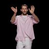 Simon Porte Jacquemus à l'issue de son défilé automne-hiver 2017 à Paris, le 28 février 2017.