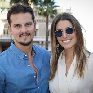 Juan Arbelaez et sa fiancée Laury Thilleman - Personnalités sur la place du Casino de Monte-Carlo dans le cadre de la seconde édition des Influencer Awards à Monaco, le 5 octobre 2019. © Olivier Huitel / Pool Monaco / Bestimage