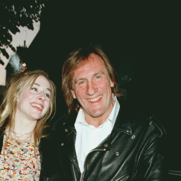 Gérard et Julie Depardieu en 1997, à Paris. 