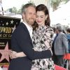 Anne Hathaway et son mari Adam Shulman - Anne Hathaway reçoit son étoile sur le Walk Of Fame dans le quartier de Hollywood à Los Angeles, le 9 mai 2019