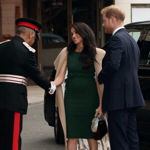 Le prince Harry, duc de Sussex, et Meghan Markle, duchesse de Sussex, arrivent à la cérémonie des WellChild Awards à Londres le 15 octobre 2019.