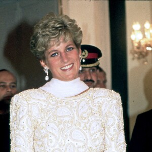 Lady Diana en voyage au Pakistan, en 1991.