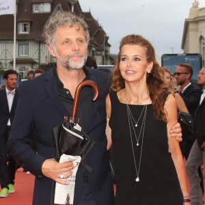 Stéphane Guillon et sa femme Muriel Cousin lors de la projection du film 'War dogs'' lors de la cérémonie de clôture du 42ème Festival du cinéma Américain de Deauville, à Deauville, France, le 10 septembre 2016. © Denis Guignebourg/Bestimage