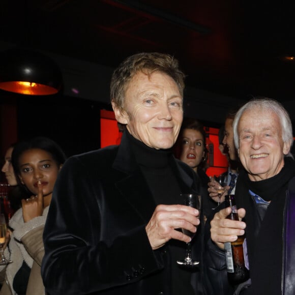 Semi-exclusif - Dave et son compagnon Patrick Loiseau - After party du film "La belle époque" au Club Haussman à Paris, le 17 octobre 2019. Un évènement organisé par Five Eyes production. © Christophe Clovis / Bestimage17/10/2019 - Paris