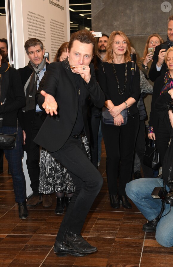 Greg Zlap (Greg Szlapczynski) - Vernissage de l'exposition "Quand le masque tombe" de Stéphane de Bourgies sur le toit de la Grande Arche à Paris, le 12 mars 2019. © Coadic Guirec/Bestimage