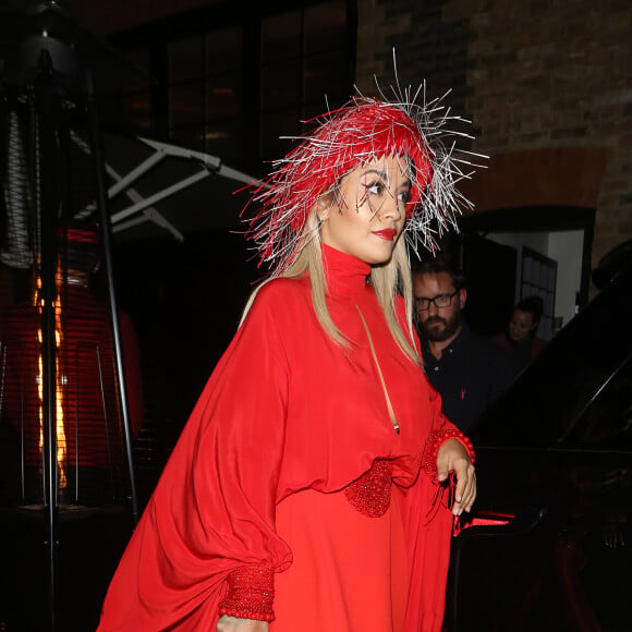 Rita Ora à la sortie de la soirée "Cartier London Celebration" au Chiltern Firehouse à Londres, le 21 octobre 2019.21/10/2019 - Londres