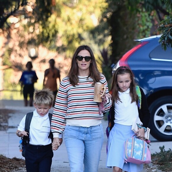 Jennifer Garner et Ben Affleck ont passé la matinée avec Samuel et Seraphina à Brentwood le 22 octobre 2019.