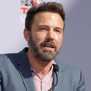 Ben Affleck lors d'une cérémonie de prise d'empreintes au TCL Chinese Theatre à Los Angeles, le 14 octobre 2019.