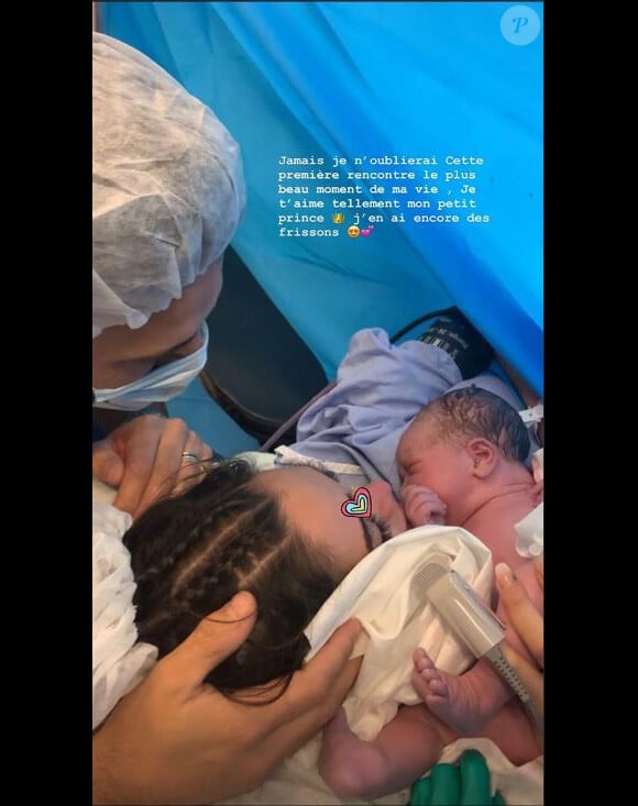 Nabilla partage une photo de son fils Milann après l'accouchement sur Instagram le 29 octobre 2019.