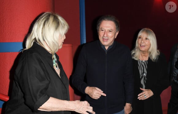 Exclusif - Michel Drucker et sa femme Dany Saval au cinéma Mac Mahon à Paris le 27 octobre 2019 à la projection lors de deux séances exceptionnelles du film "Signé Furax" de Marc Simenon, organisée par Mylène Demongeot en hommage à son défunt mari. © Coadic Guirec/Bestimage