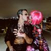 Caroline Receveur et Hugo Philip chez Webedia avant de fêter Halloween, le 31 otobre 2019