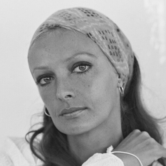 Archives - Marie Laforêt au Festival de Cannes en 1971.