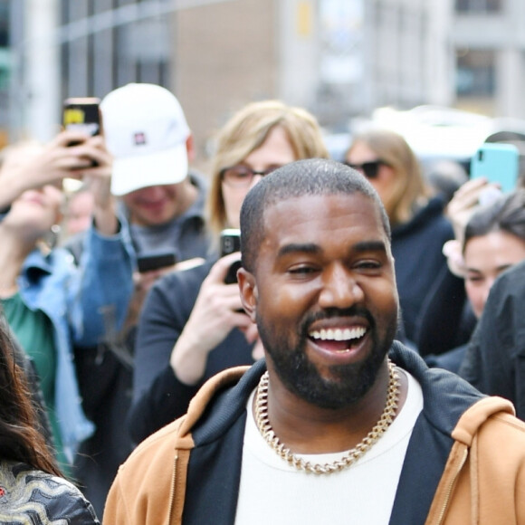 Kanye West et sa femme Kim Kardashian passent la journée en amoureux à New York, le 25 octobre 2019.