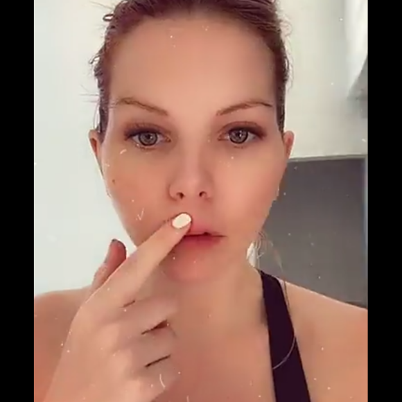 Jessica Thivenin explique la raison de son bleu sur Instagram le 4 novembre 2019.