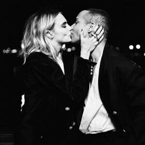 Cara Delevingne et Olivier Rousteing dans "A Night In Paris" ("Une Nuit à Paris"), pour Balmain. Novembre 2019.