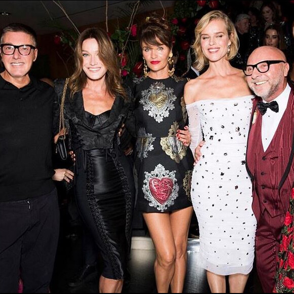 Stefano Gabbana, Carla Bruni, Helena Christensen, Eva Herzigova et Domenico Dolce à Milan. Septembre 2018.