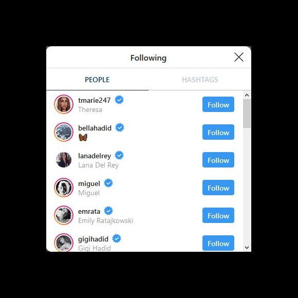 Selena Gomez est abonnée à 76 comptes sur Instagram, dont celui de Bella Hadid. Novembre 2019.