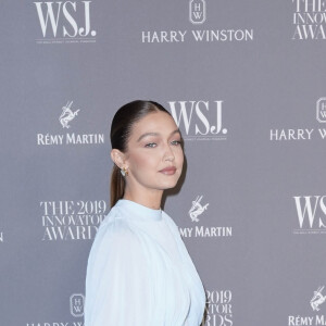 Gigi Hadid assiste à la 9ème soirée annuelle WSJ Innovators Awards au musée d'Art Moderne à New York, le 6 novembre 2019.