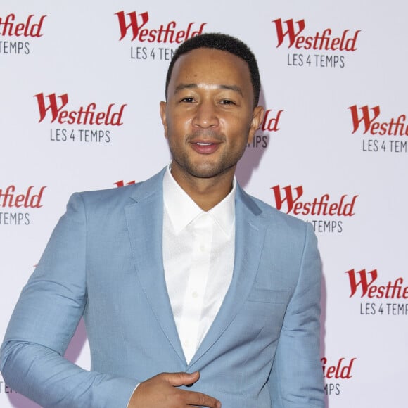 John Legend inaugure le nouveau centre commercial Westfield "Les 4 Temps" à Puteaux, le 12 septembre 2019. © Pierre Perusseau/Bestimage