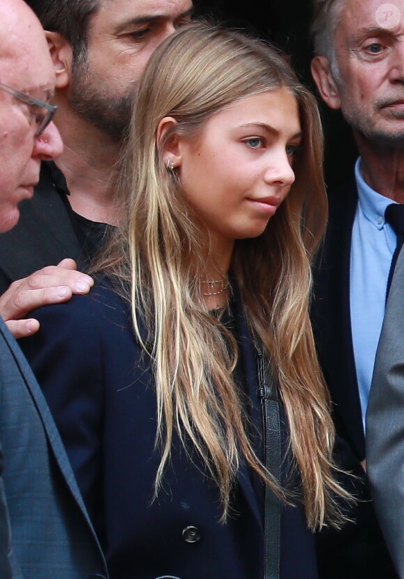 Jean-Paul Belmondo et sa fille Stella - Obsèques de Charles Gérard en la cathédrale arménienne Saint-Jean-Baptiste de Paris le 25 septembre 2019.