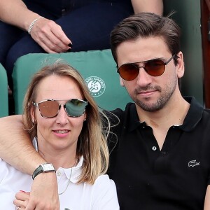 Audrey Lamy et son compagnon Thomas Sabatier dans les tribunes des internationaux de Roland Garros - jour 5 - à Paris, France, le 31 mai 2018. © Cyril Moreau - Dominique Jacovides/Bestimage