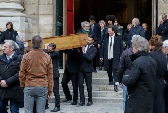  Exclusif - Un frère du défunt, Sébastien Farran, ses enfants Téo et Léa - Sorties des obsèques de Dominique Farran, le père de Sébastien Farran, en l'église Saint-Thomas-d'Aquin à Paris. Le 14 novembre 2019.