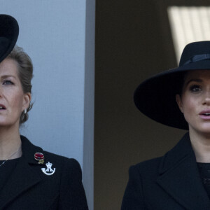 Sophie Rhys-Jones, comtesse de Wessex, Meghan Markle, duchesse de Sussex - La famille royale d'Angleterre lors du National Service of Remembrance à Londres le 10 novembre 2019.1