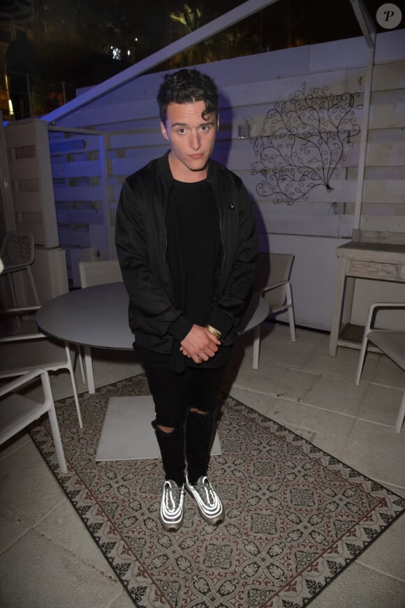 Exclusif - Hugo tout seul (Hugo Dessioux) - Soirée Webedia pour "Mixicom / HP" sur la plage du Gray d'Albion à Cannes lors du 69 ème Festival International du Film de Cannes le 14 mai 2016 © Lionel Urman / Bestimage