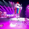 Portrait et performance du Cupcake, personnage de "Mask Singer", sur TF1.
