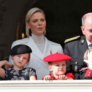 Le prince Albert II de Monaco, sa femme la princesse Charlene et leurs enfants le prince Jacques et la princesse Gabriella, Kaia Rose Wittstock - La famille princière de Monaco au balcon du palais lors de la Fête nationale monégasque à Monaco. Le 19 novembre 2019 © Dominique Jacovides / Bestimage