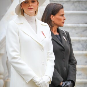 La princesse Charlène de Monaco, la princesse Stéphanie de Monaco - La famille princière de Monaco dans la cour du palais lors de la fête Nationale monégasque à Monaco le 19 novembre 2019. © Olivier Huitel/Pool Monaco/Bestimage