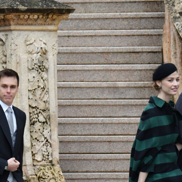 Louis Ducruet et sa femme Marie, Pierre Casiraghi et sa femme Beatrice Borromeo, la princesse Alexandra de Hanovre - La famille princière de Monaco arrive à la cathédrale Notre-Dame-Immaculée lors de la fête Nationale monégasque à Monaco le 19 novembre 2019. © Dominique Jacovides/Bestimage