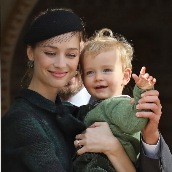 Béatrice Borromeo et son fils Francesco - La famille princière de Monaco au balcon du palais lors de la Fête nationale monégasque à Monaco. Le 19 novembre 2019 © Dominique Jacovides / Bestimage