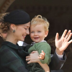 Béatrice Borromeo et son fils Francesco - La famille princière de Monaco au balcon du palais lors de la Fête nationale monégasque à Monaco. Le 19 novembre 2019 © Dominique Jacovides / Bestimage