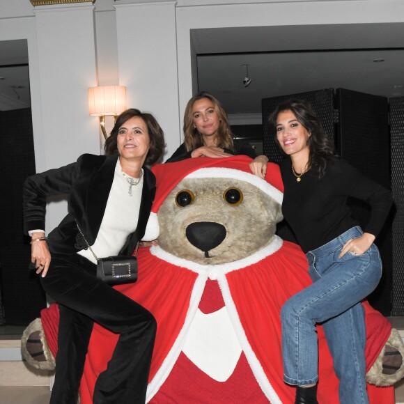 Inès de La Fressange, Sandrine Quétier et Laurie Cholewa - Illuminations rue du Faubourg Saint Honoré à Paris, le 19 novembre 2019. © Coadic Guirec/Bestimage