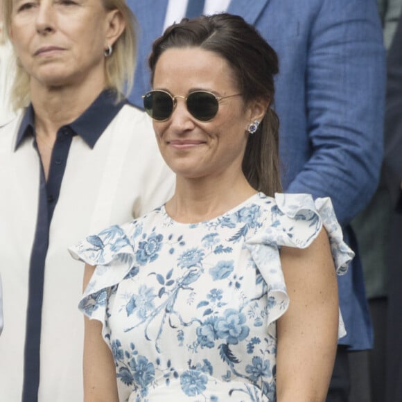 Catherine (Kate) Middleton, duchesse de Cambridge, Meghan Markle, duchesse de Sussex, et Pippa Middleton dans les tribunes lors de la finale femme de Wimbledon "Serena Williams - Simona Halep (2/6 - 2/6) à Londres, le 13 juillet 2019.